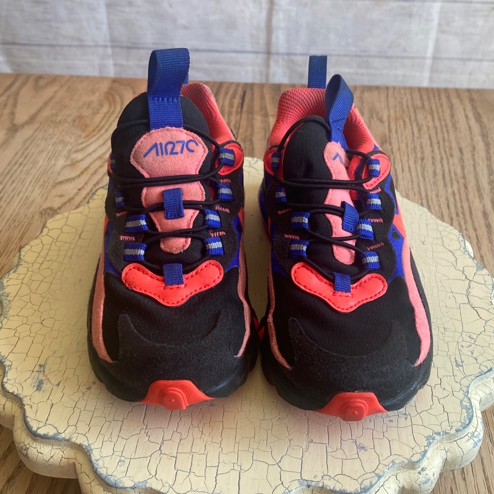 Nike Air Max React